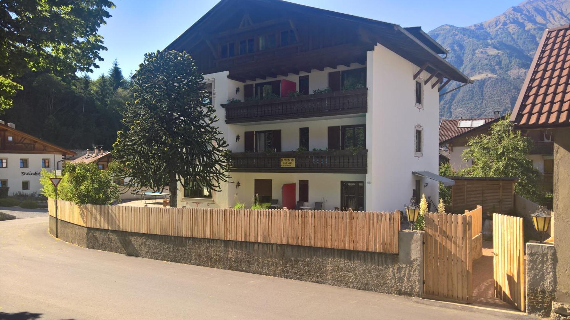 Hotel Krone Morter Exterior foto